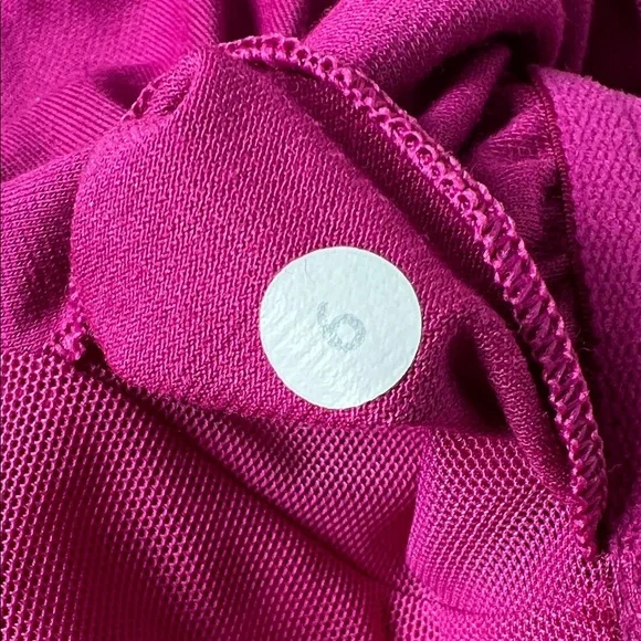 Lululemon Vibrant Pink Scoop Neck - Picture 5 of 5